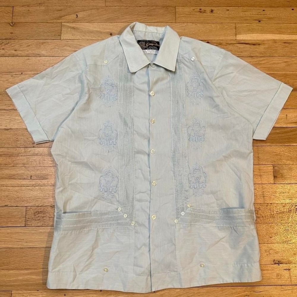 Vintage Guayateca Light blue Cuban shirt‎ from Mexico Size XL